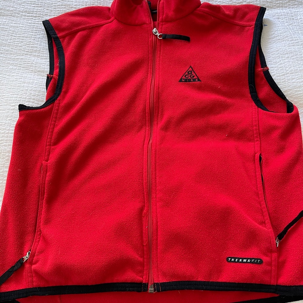 Vintage Nike ACG fleece vest (large)